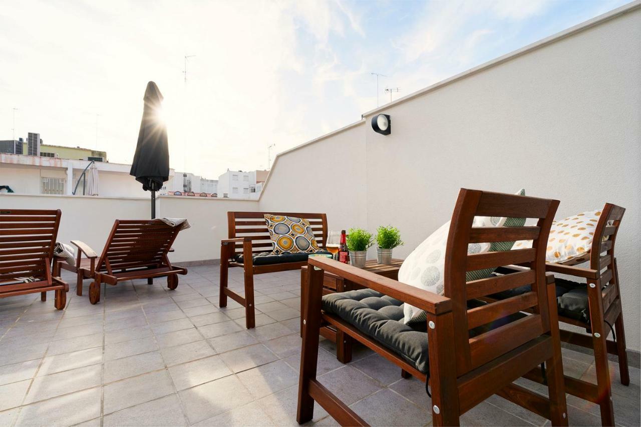 Apartamento Lujo Ancha Del Carmen Малага Екстер'єр фото