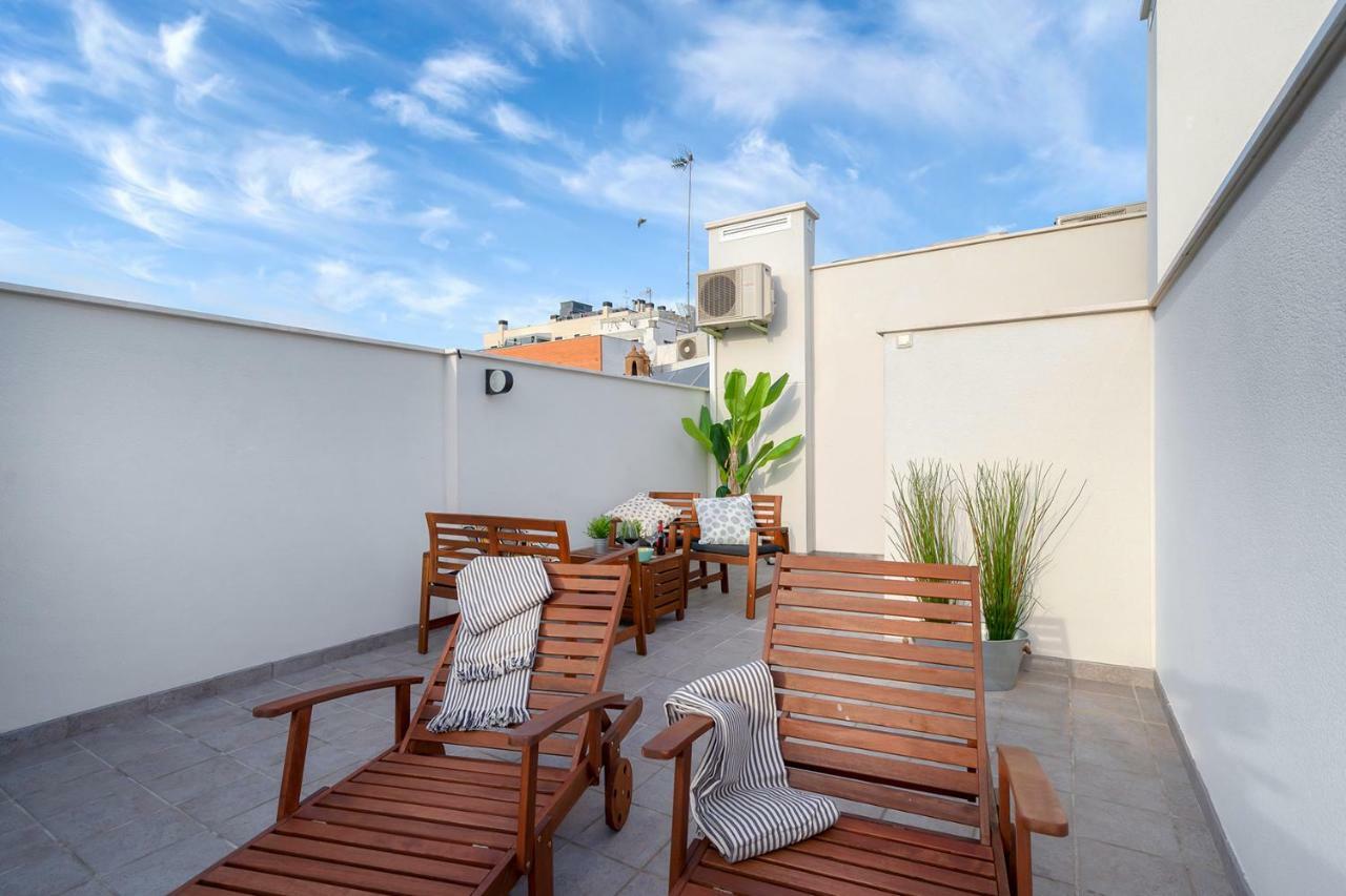 Apartamento Lujo Ancha Del Carmen Малага Екстер'єр фото